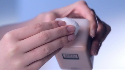 Erno Laszlo Ritual | Step 4: Finish - image 3 from the video