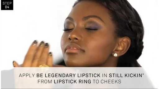 Smashbox Santigolden Makeup Look #1 - image 7 from the video