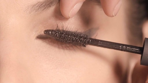 NARS Artistry Sessions : NARS Eyeliner Stylo Iconic Look - image 9 from the video