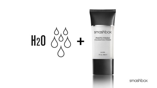 Smashbox Photo Finish Primer Water - image 3 from the video