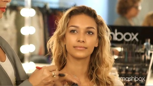 Get Flawless and Luminous Skin with Smashbox Liquid Halo Foundation - image 10 from the video