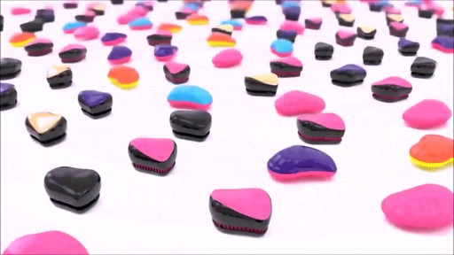 Tangle Teezer - image 6 from the video
