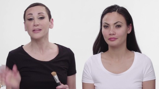 How to apply Laura Geller Baked Radiance Foundation - image 2 from the video