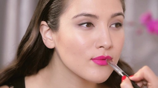 Fall 2013 Trends: Matte Lipstick - image 8 from the video