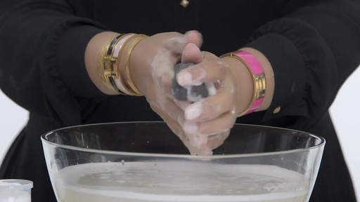 Body Blender Sponge by Beauty Blende - image 7 from the video