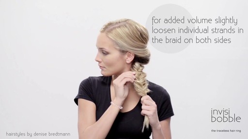 Invisibobble Daylook: Loop Braid - image 6 from the video