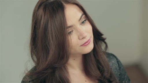 Sexy Tousled Wavy Hair Blowout by T3 - image 8 from the video