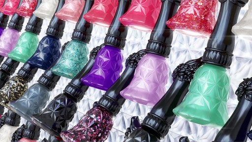 Anna Sui Nails - image 8 from the video