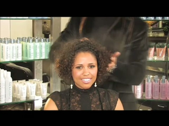 Nick Chavez Beverly Hills Revamp Restyling Refresher Spray - image 8 from the video