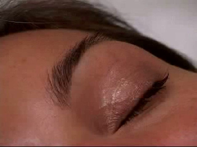 Talika Eyebrow Extender - image 4 from the video