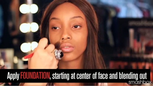 Smashbox Complexion Perfection Kit: Dark - image 5 from the video