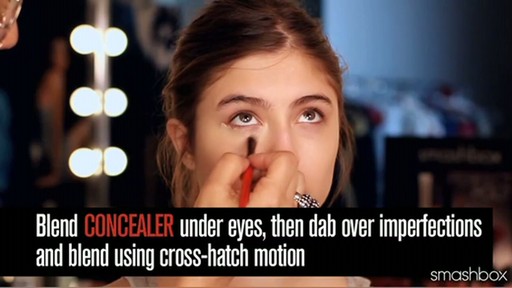Smashbox Complexion Perfection Kit: Light - image 6 from the video