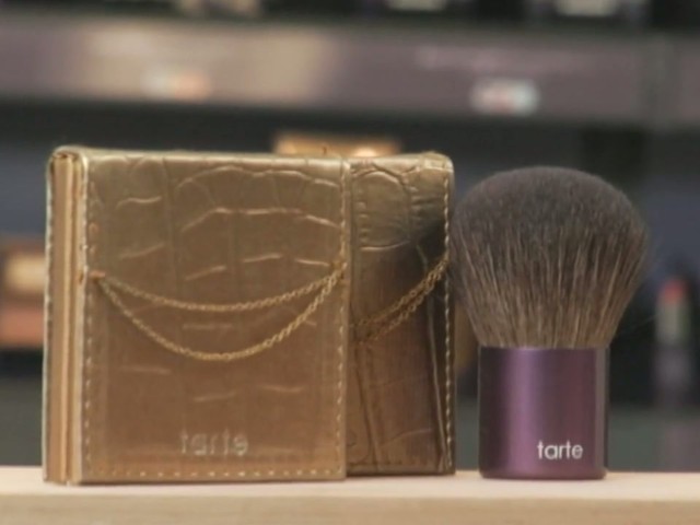 tarte: Quick and easy makeup - image 10 from the video