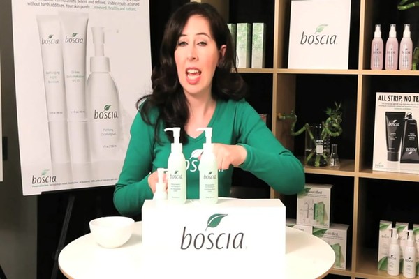 Boscia MakeUp-BreakUp Cool Cleansing Oil - image 6 from the video