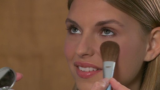 Sue Devitt Perfect Cheek and Lip - image 3 from the video
