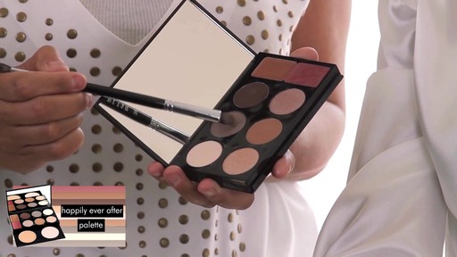 Stila Happily Ever After Palette - image 5 from the video