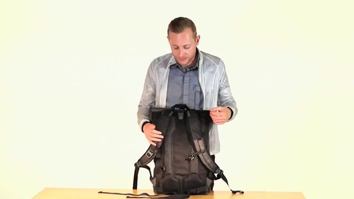 Timbuk2 Especial Vuelo Cycling Laptop Backpack - eBags.com - image 10 from the video