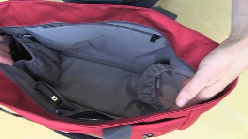 Eagle Creek Travel Gateway Tote - image 7 from the video