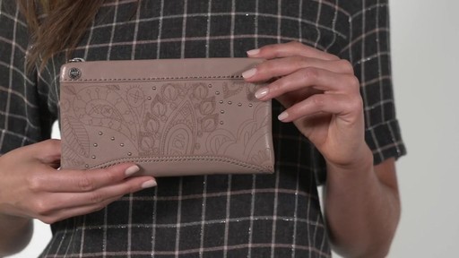 The Sak Tahoe Soft Wallet - image 1 from the video
