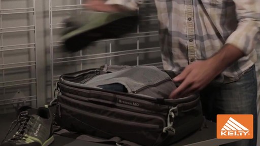 Kelty Bremen Duffel Bag Large - image 5 from the video