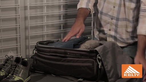 Kelty Bremen Duffel Bag Large - image 6 from the video