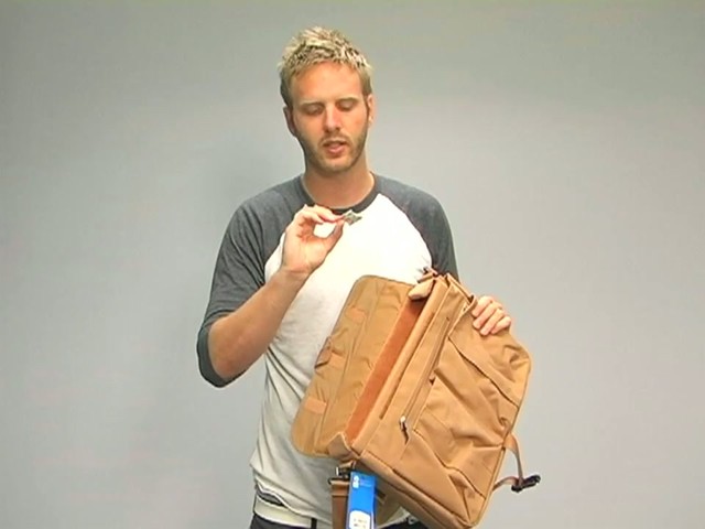 STM Bags Scout - image 9 from the video