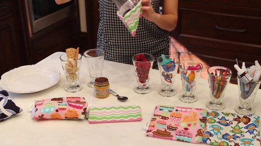 Itzy Ritzy Snack Happens Reusable Bags - image 6 from the video