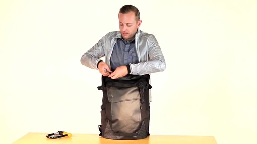 Timbuk2 Especial Tres Cycling Backpack - eBags.com - image 7 from the video