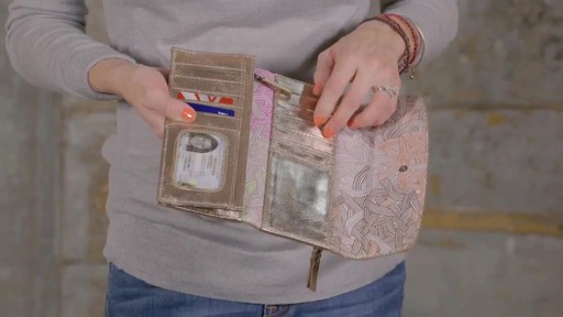 The Sak Iris Flap Wallet - image 3 from the video