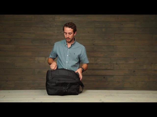 Eagle Creek Flyte Weekend Bag - eBags.com - image 3 from the video