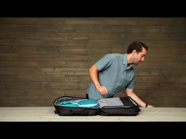 Eagle Creek Flyte Weekend Bag - eBags.com - image 9 from the video