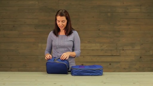 Eagle Creek Pack-It Original 2-Piece Compression Cube Set - image 6 from the video