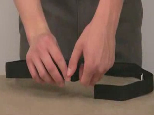 Travelon: Security-Friendly Money Belt - image 3 from the video