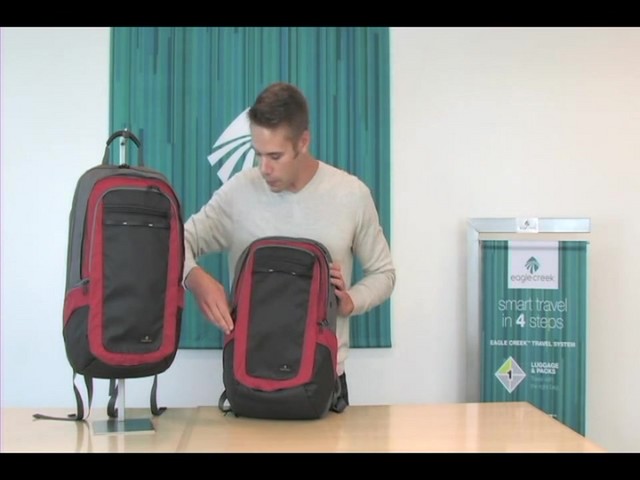 Conor Daypack - image 2 from the video
