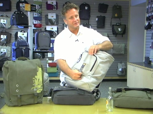 Case Logic Campus Canvas Bags - image 10 from the video