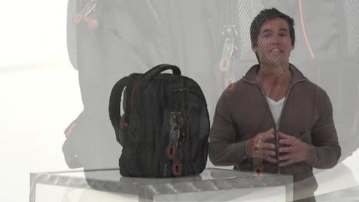 Samsonite Tectonic Large - image 9 from the video