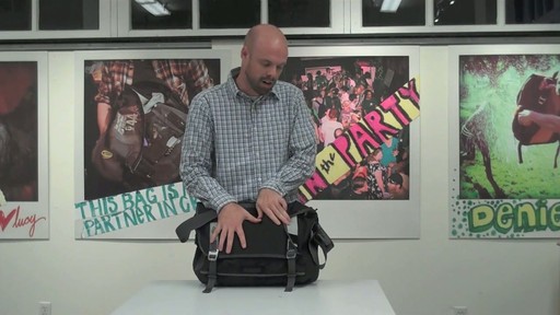 Timbuk2 Command Laptop Messenger Product Demo - image 1 from the video