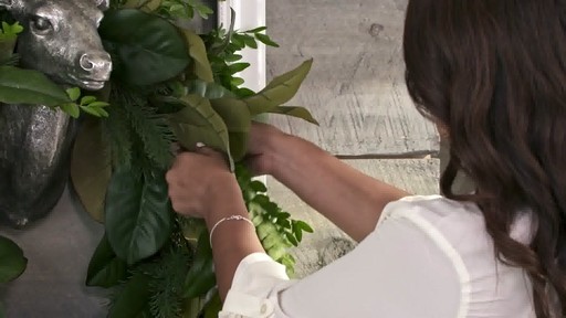How to fill out faux greenery - image 2 from the video