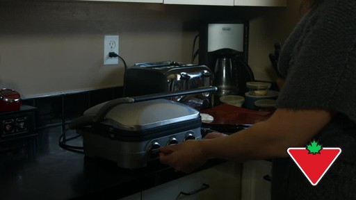 Cuisinart Griddler 5-in-1 Grill - Keri's Testimonial - image 6 from the video