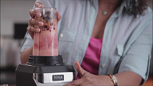 Ninja Professional Blender - image 1 from the video