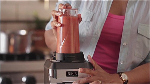 Ninja Professional Blender - image 7 from the video