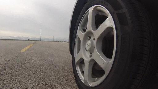 MotoMaster SE3 Tires - Kyle's Testimonial - image 2 from the video