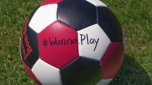 #WannaPlay? Christine Sinclair can hit ANY net.  - image 10 from the video