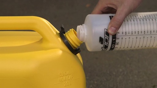 MotoMaster Fuel Conditioner with Anti-Gel - image 3 from the video