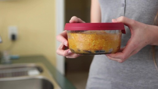 Anchor Premium Glass Bakeware - Christine's Testimonial - image 2 from the video