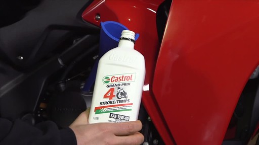 Castrol Chainlube Grease - image 3 from the video