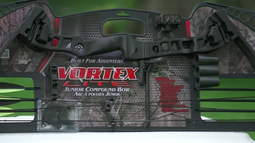 Barnett Vortex Compound Bow - image 8 from the video