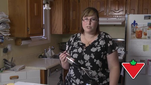 Cuisinart SmartStick® Hand Blender - Dominique's Testimonial - image 10 from the video