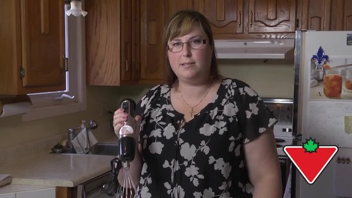 Cuisinart SmartStick® Hand Blender - Dominique's Testimonial - image 8 from the video