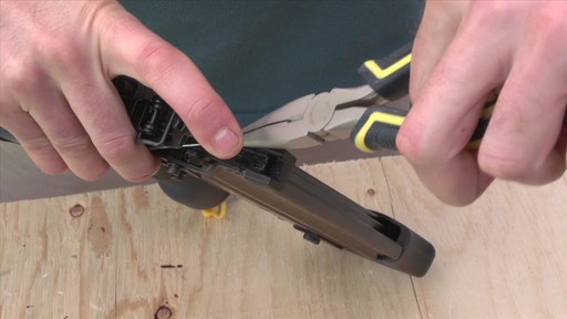Combo Air Nailers User Guide - image 7 from the video